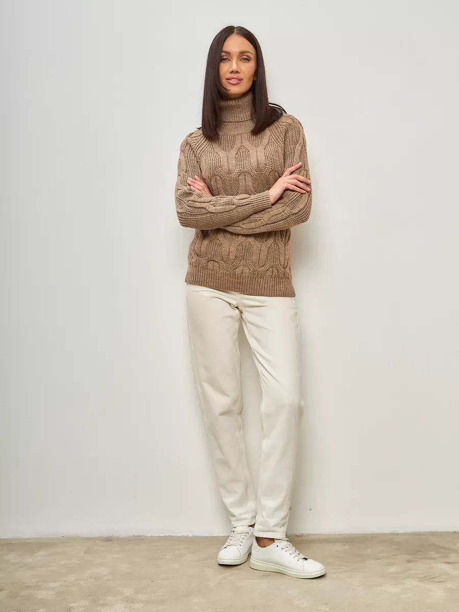 Cappuccino Knitwear by Lauven, oversized wool-blend turtleneck sweater in cozy beige.