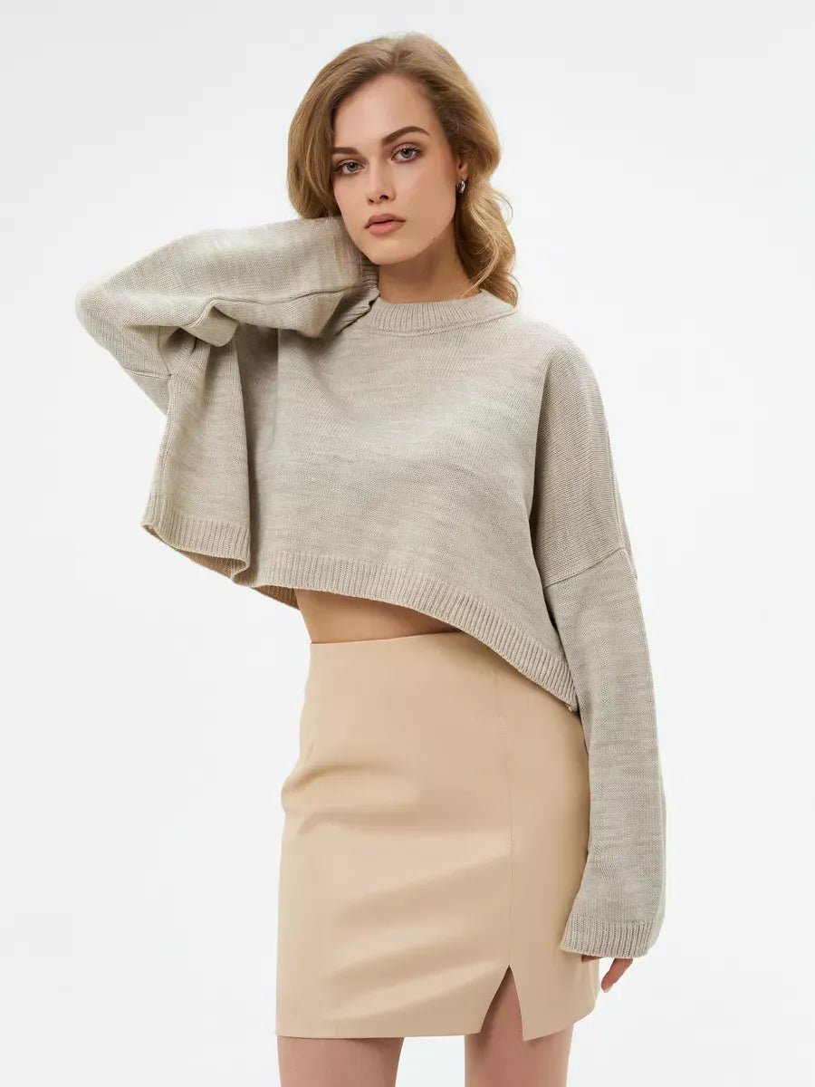 Sand Sweater - Cropped Oversized Knit in Light Beige by Lauven, perfect for modern comfort and layering.