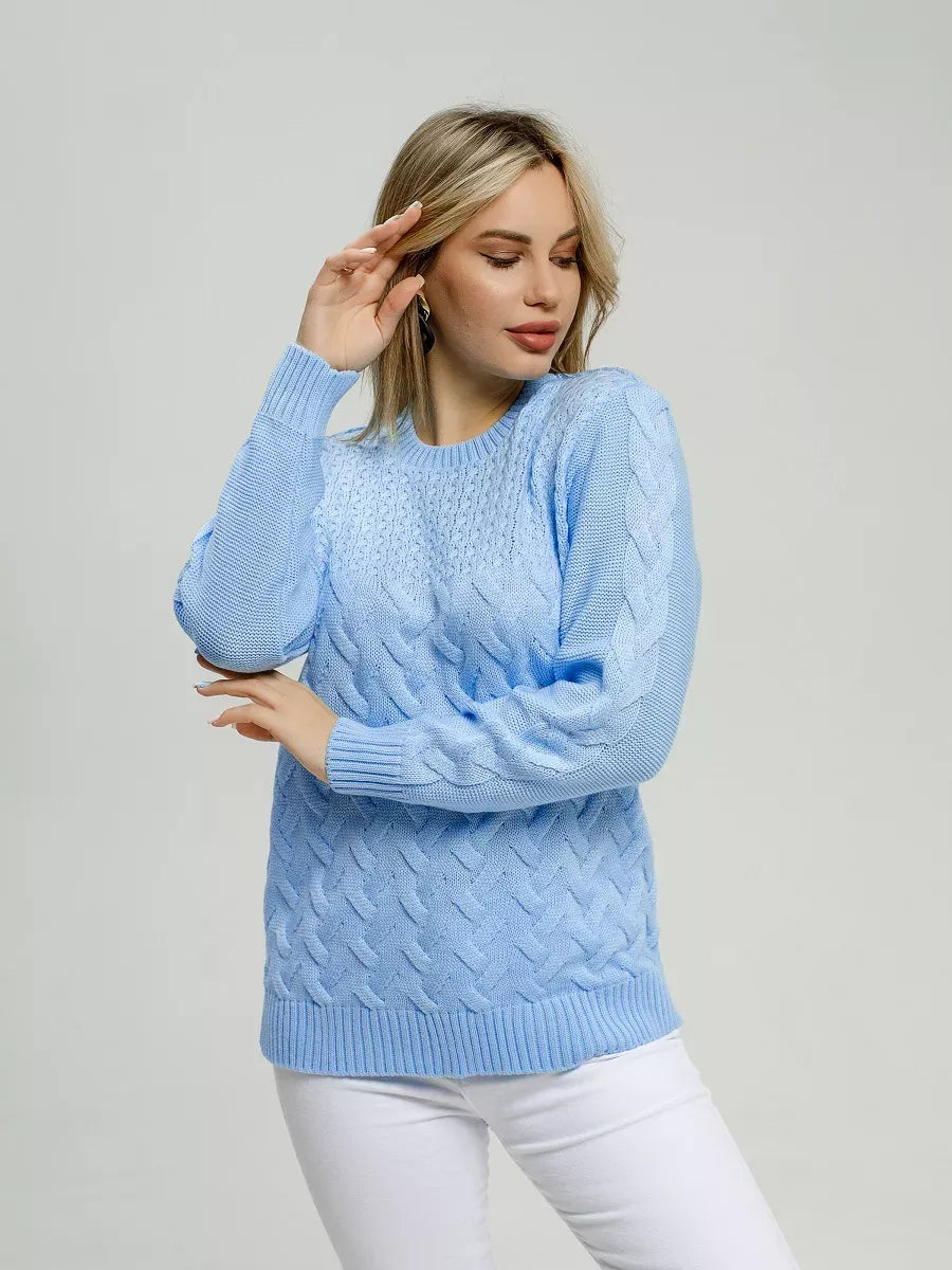 Alba Pullover in light blue by Lauven, showcasing its classic fit and breathable comfort for everyday wear.
