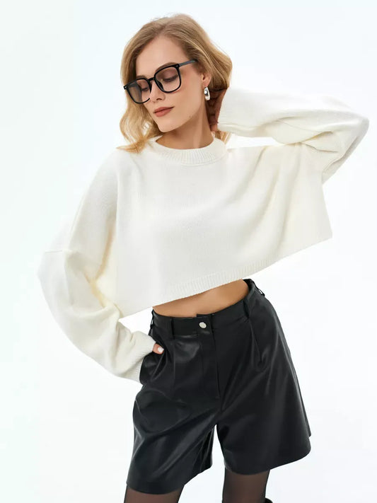 Ivory Sweater by Lauven - Cropped oversized knit in white, ideal for layering and casual elegance.