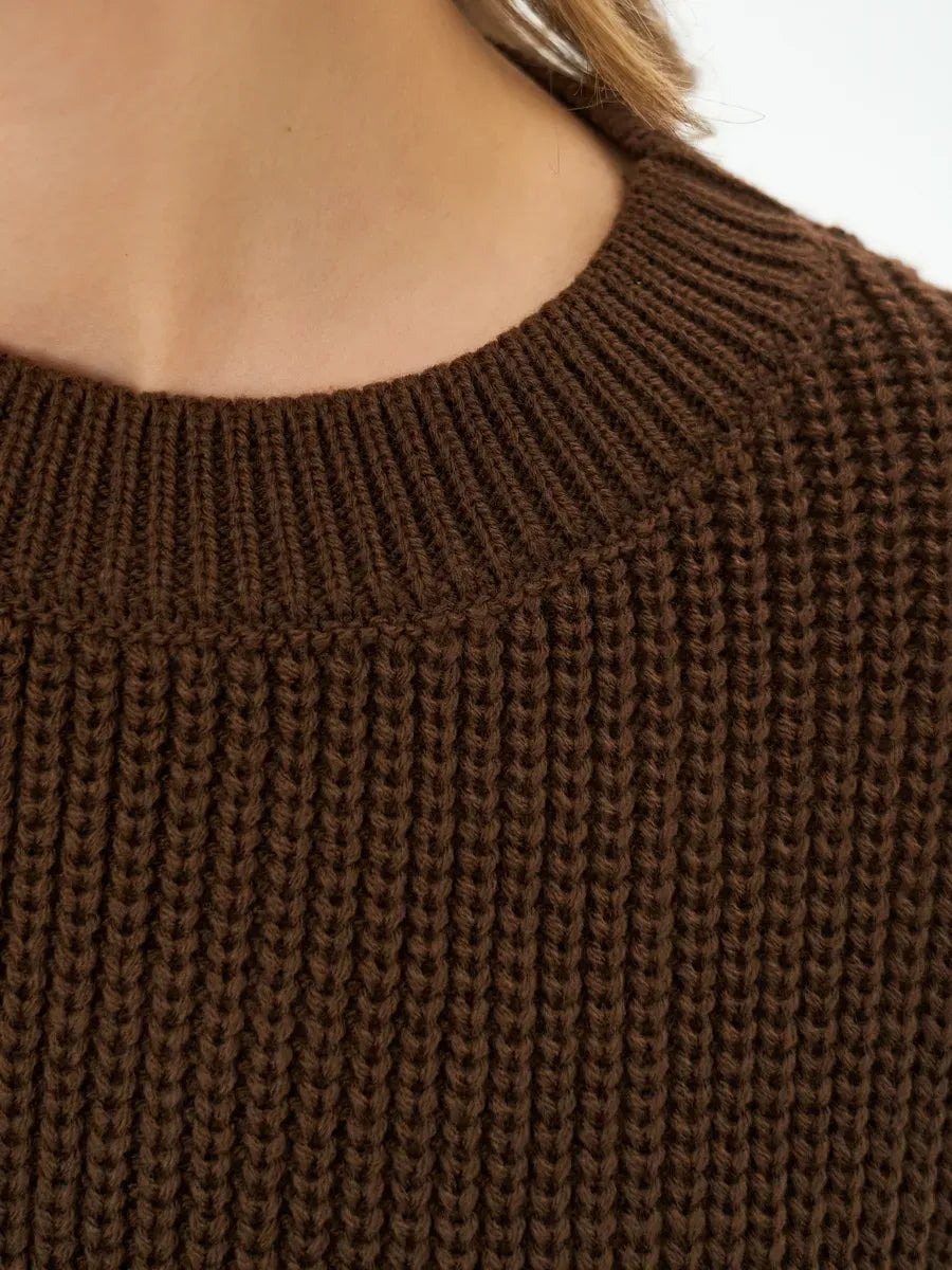 Orion Sweater close-up of the chocolate brown rib-knit texture by Lauven.