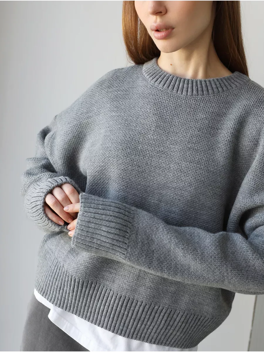 Nova Pullover by Lauven - Oversized cropped women's sweater in chic silver-gray melange.